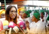 Thiès : Zahra Iyane Thiam octroie 30 millions au réseau régional des femmes mutualistes (Senego Tv)