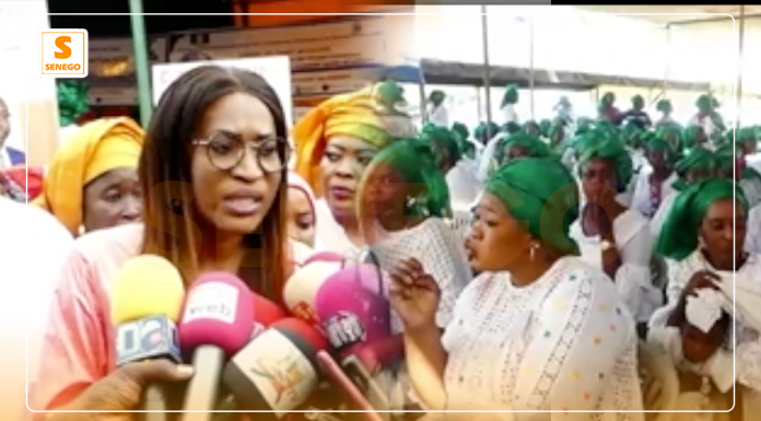 Thiès : Zahra Iyane Thiam octroie 30 millions au réseau régional des femmes mutualistes (Senego Tv)