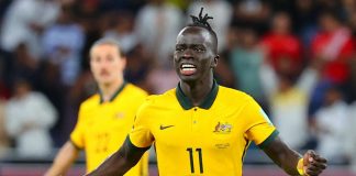 Coupe du Monde : Qui est Awer Mabil le refugié Sud-Soudanais qui a qualifié l’Australie
