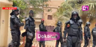 La police expulse des journalistes Chez Sonko