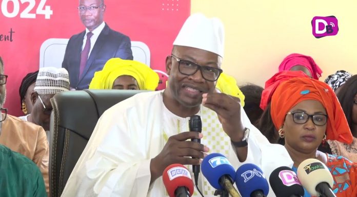 Me Moussa Diop quitte la coalition Yewwi Askan Wi et accuse Khalifa Sall  « salaire 1millions 300 Yeugeulouma »