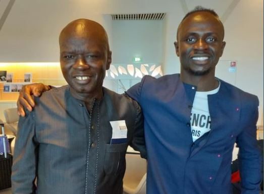 Omar Pène à Mané : « Tu as tout notre soutien pour remporter le Ballon d’Or »