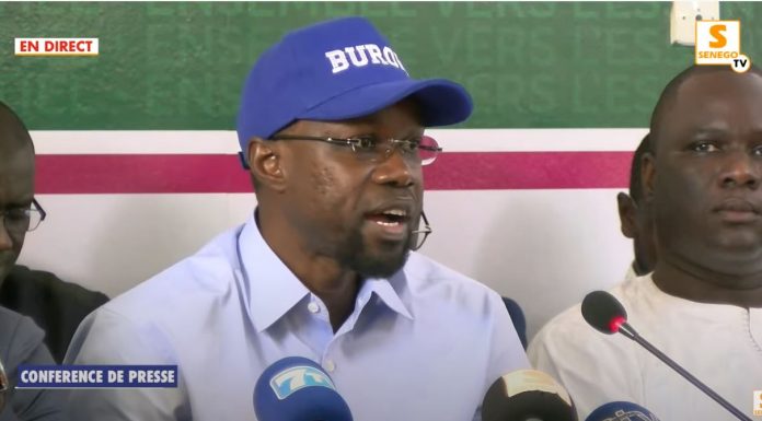 Ousmane Sonko : « Macky veut forcer une 3e candidature mais ça ne passera pas… »(Senego Tv)