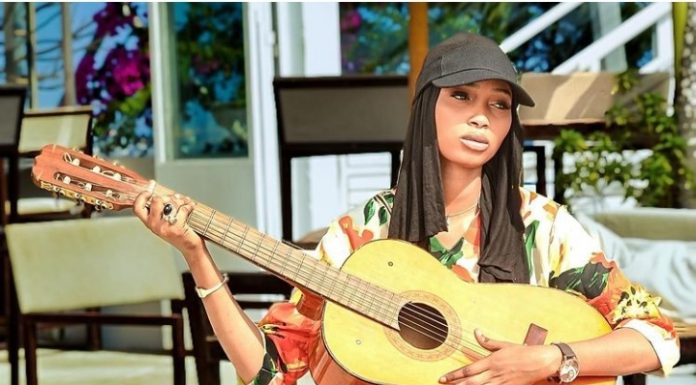 (Vidéo): La tik tokkeuse Fah Aidara se lance dans la musique et prépare son premier single