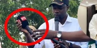 Micro écarté lors de son discours : La RTS condamne le geste « indigne » de Ousmane Sonko