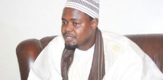 Touba : Serigne Abdourahmane Mbacké Afiya quitte l’Apr en pleine campagne et « démolit » ses responsables