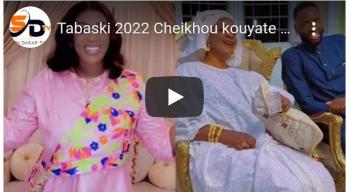 (Vidéo) : Cheikhou Kouyaté passe sa Tabaski chez la Awo. Découvrez sa complicité avec Zahra et sa mère