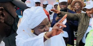 Kaolack: Mimi Touré, tête de liste nationale BBY a été battue dans son bureau de vote par Yewwi