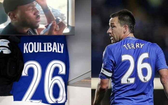(Vidéo) Chelsea: Kalidou Koulibaly a appelé John Terry pour lui demander le numéro 26, Regardez !