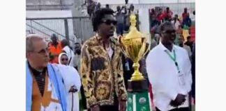 UFOA/A – U20 – Finale Sénégal/Gambie : le coup d’envoi fictif donné par Wally Seck (Vidéo)