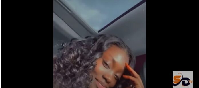 (Vidéo): Naturelle, Ndeye Marie se défoule sur du Wally Seck en voiture