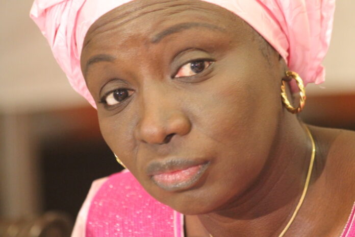 Mimi Touré sera remplacée par Ndeye Fatou Sougou