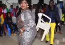 (Vidéo) : Ngoné Ndiaye Gueweul casse la baraque avec son leumbeul osé