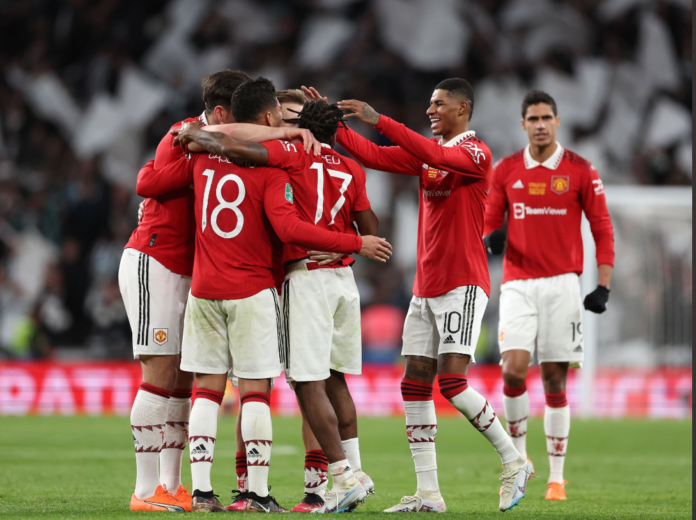 Angleterre: Manchester United remporte son premier trophée depuis 6 ans