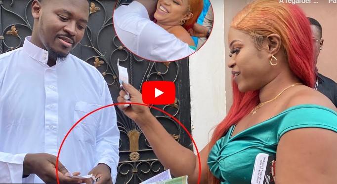 (Vidéo) – Mariage : Découvrez le montant du « Takku deun » de Pape Demba à Soukeye