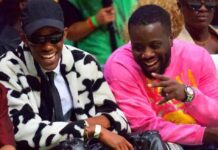 Arrêt sur image : Samba Peuzzi et Iss814 sourient à Dakar Arena
