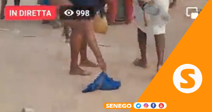 Bignona : Des femmes sont sorties nues pour dénoncer le régime de Macky Sall (vidéo)