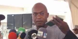 Le maire Abdou Ndiaye porte la grâce et l’ex-voto au ministre Modou Ndiaye (Vidéo)