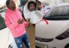 (Vidéo) : Wally Seck offre une voiture de luxe à Bambaly Seck