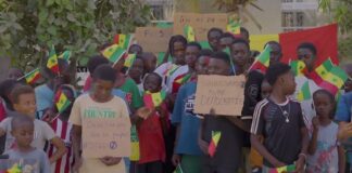Sénégal : Zo Flame chante hommage à nos morts