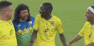The Beautiful Game:  Khaby Lame se fait « exploser » la tête lors d’un match avec Ronaldinho, Okocha…